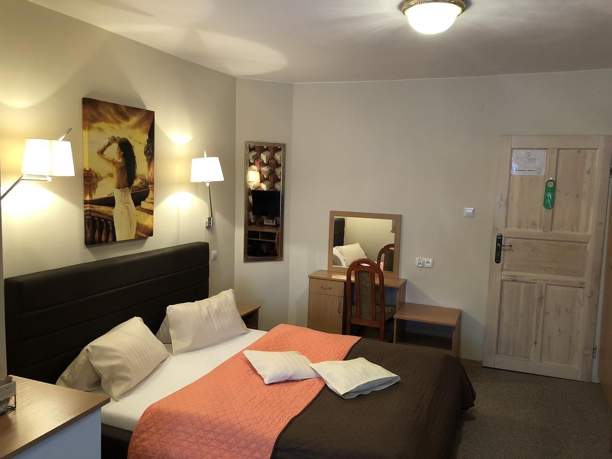 Hotel Passione Бельско-Бяла Экстерьер фото