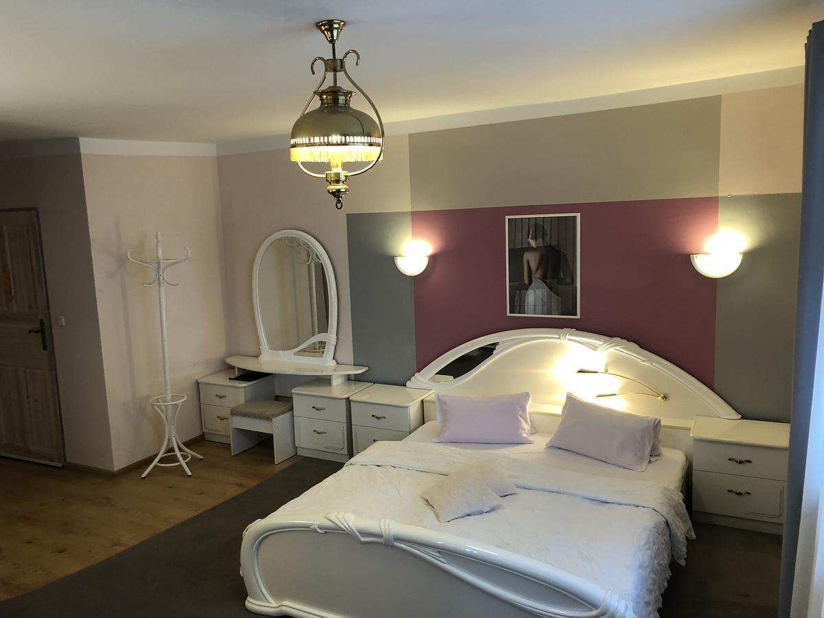 Hotel Passione Бельско-Бяла Экстерьер фото